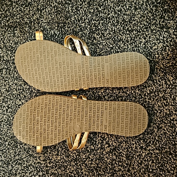 TKEES LEAH METALLIC sandals - Picture 9 of 9